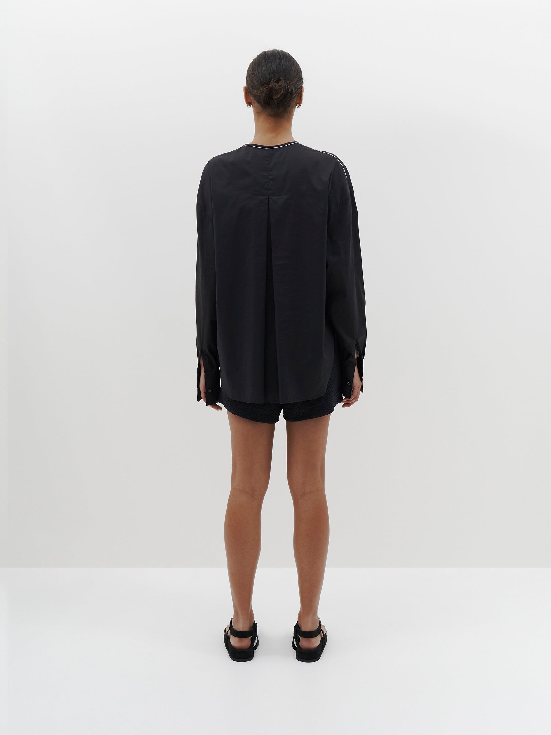 collarless wide placket shirt