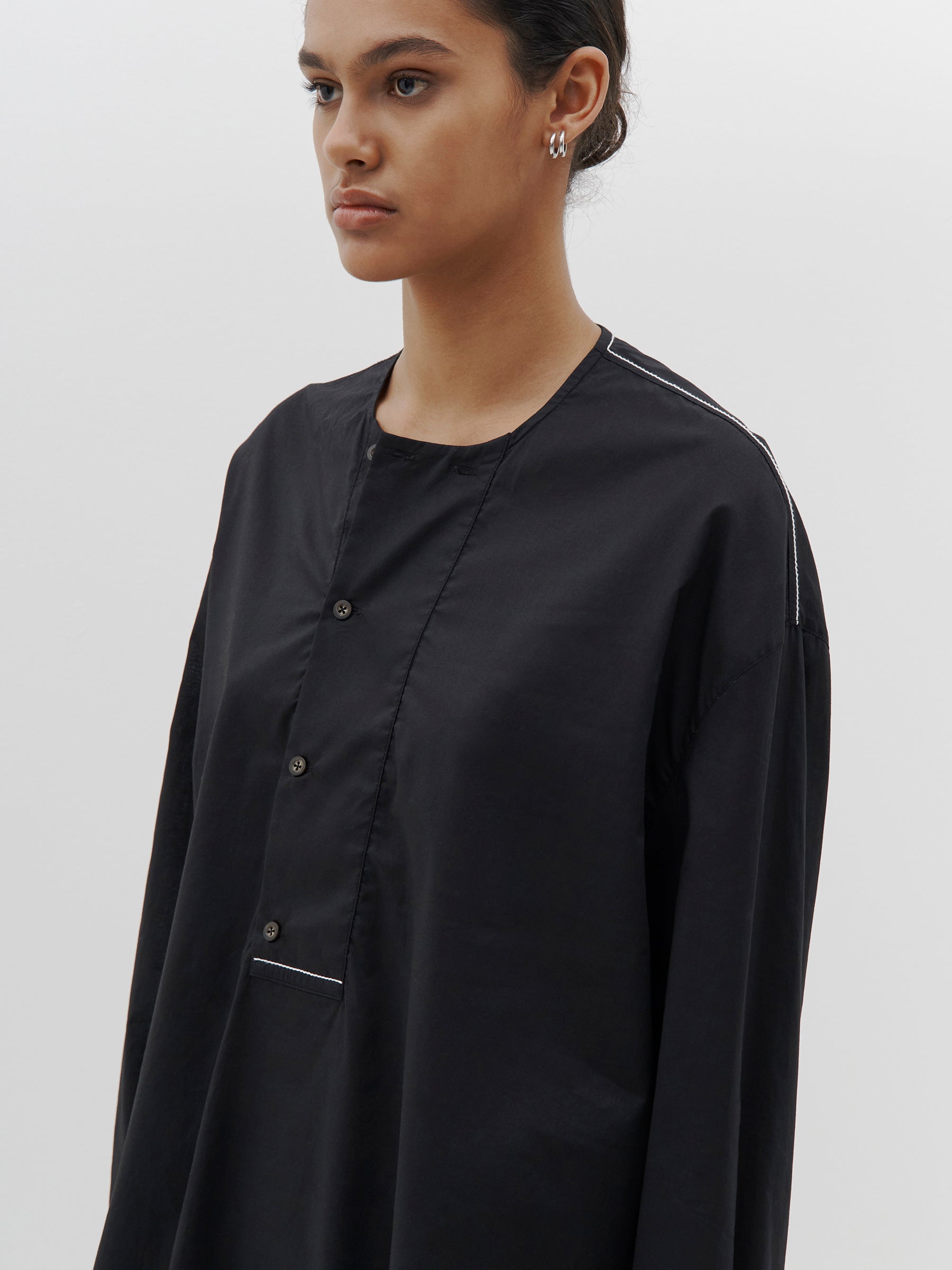 collarless wide placket shirt