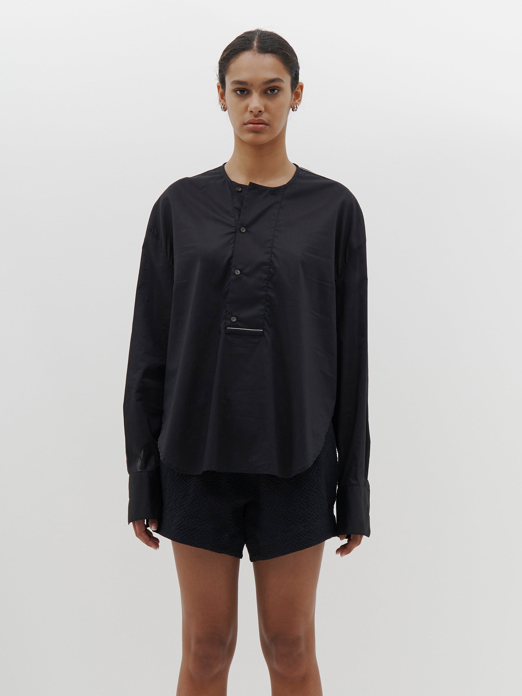 collarless wide placket shirt