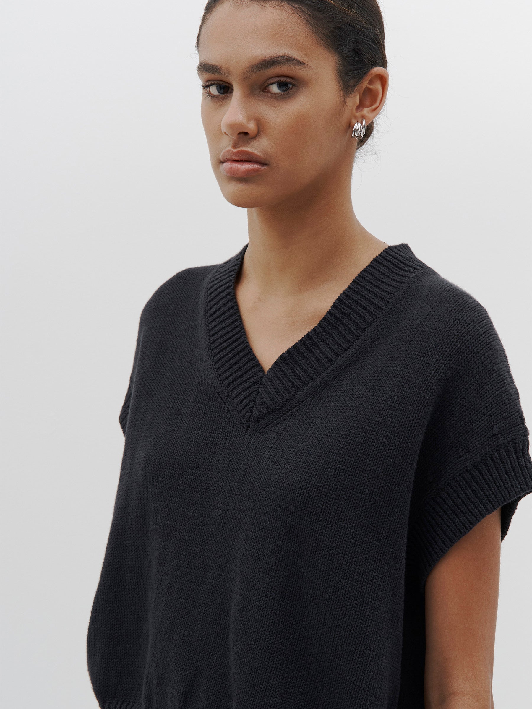 cotton linen v neck boxy vest