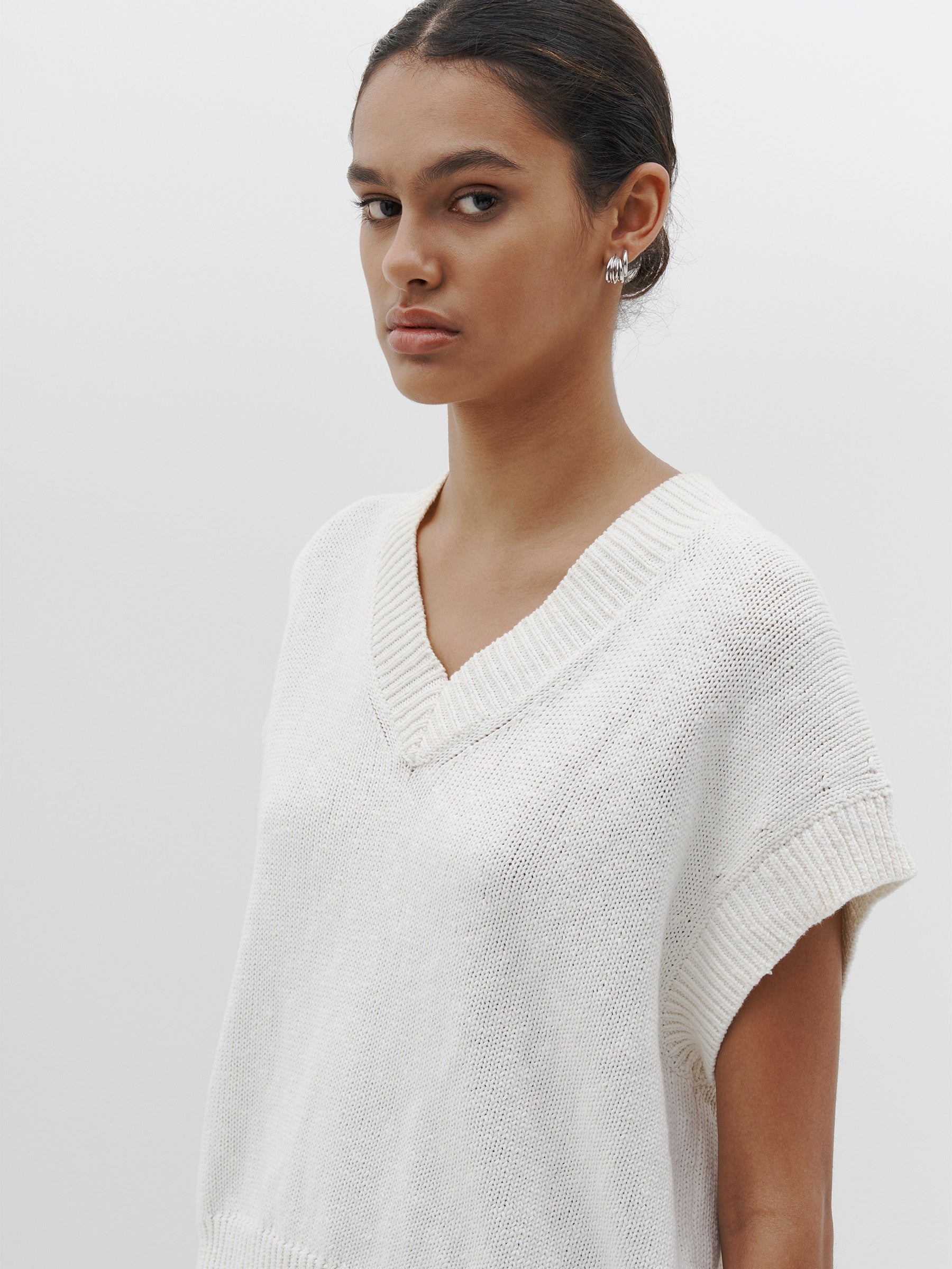 cotton linen v neck boxy vest