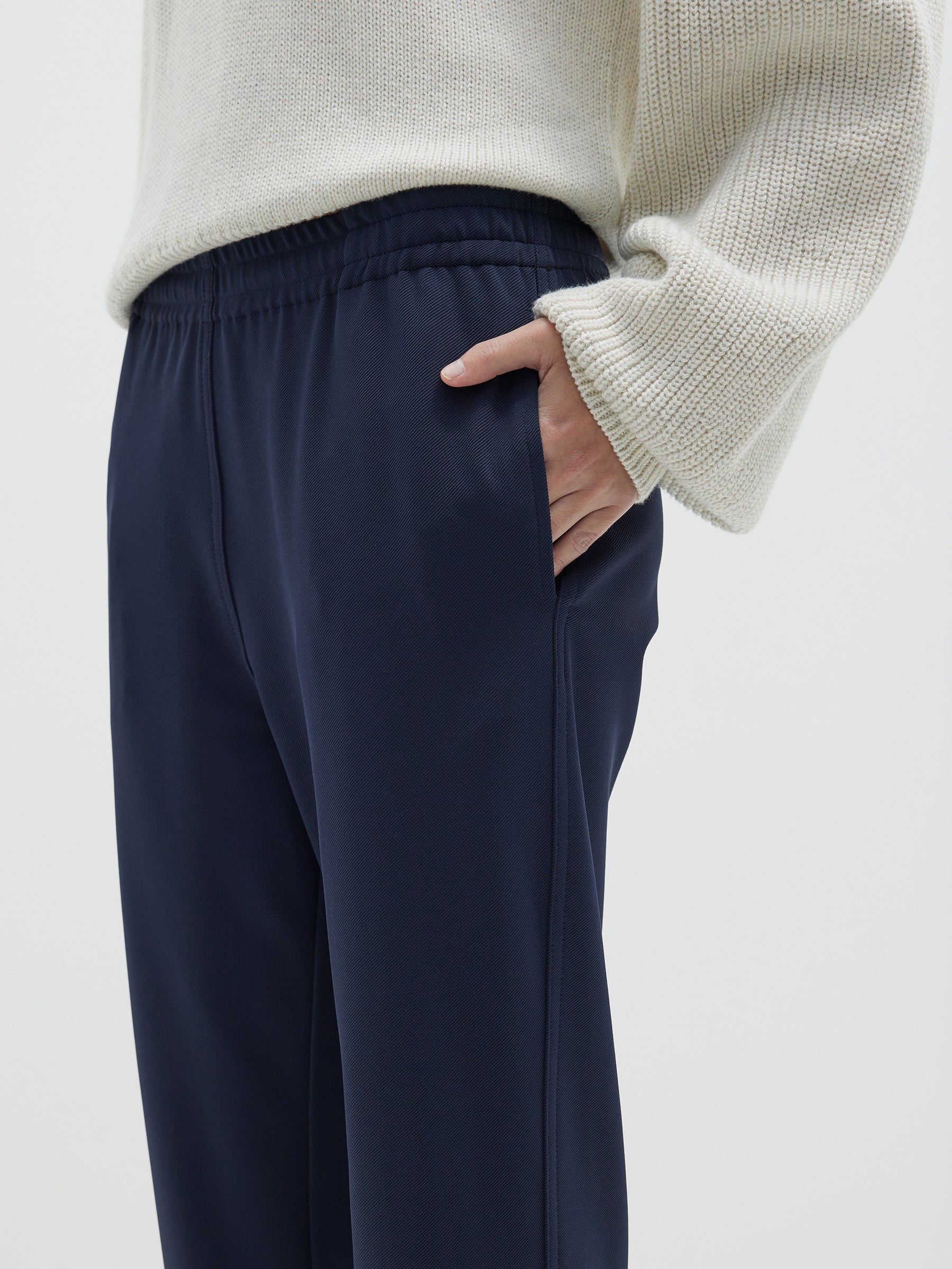 twill athletic trackpant