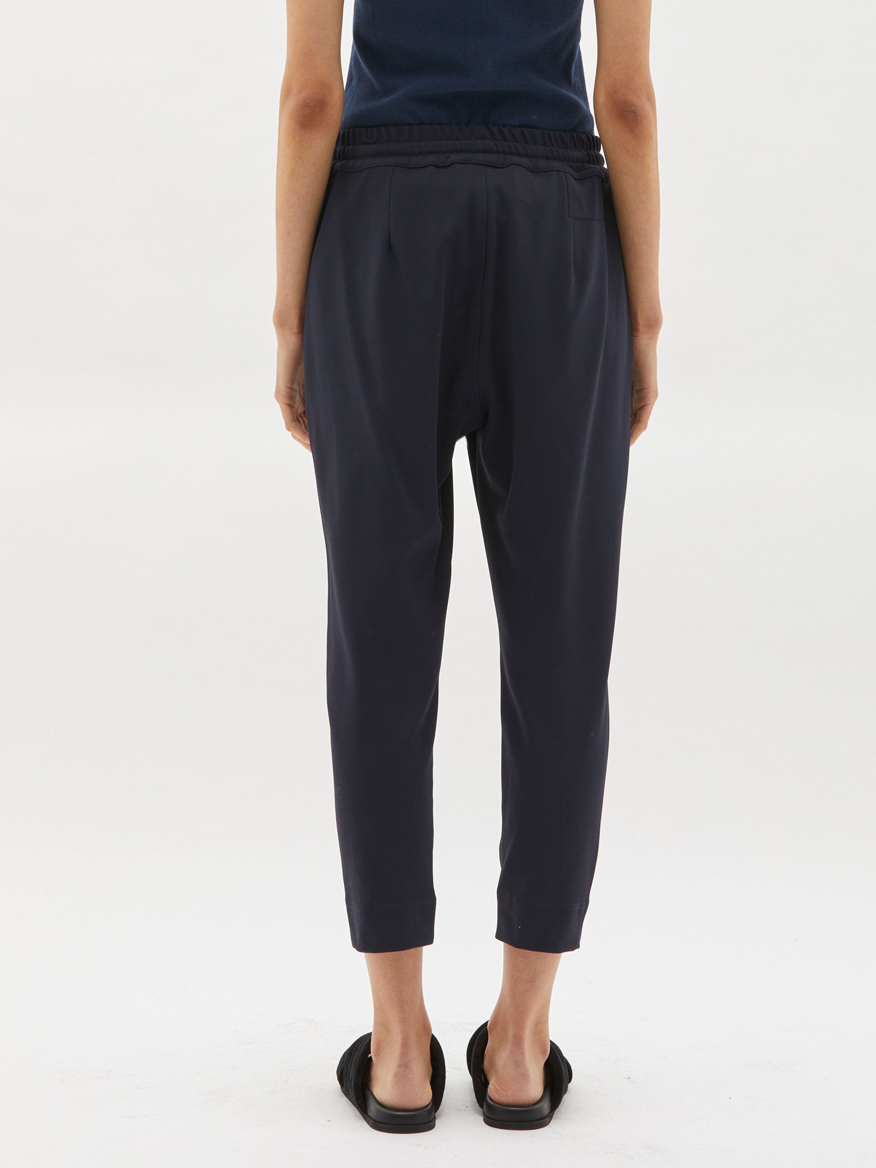 stretch twill tapered pant