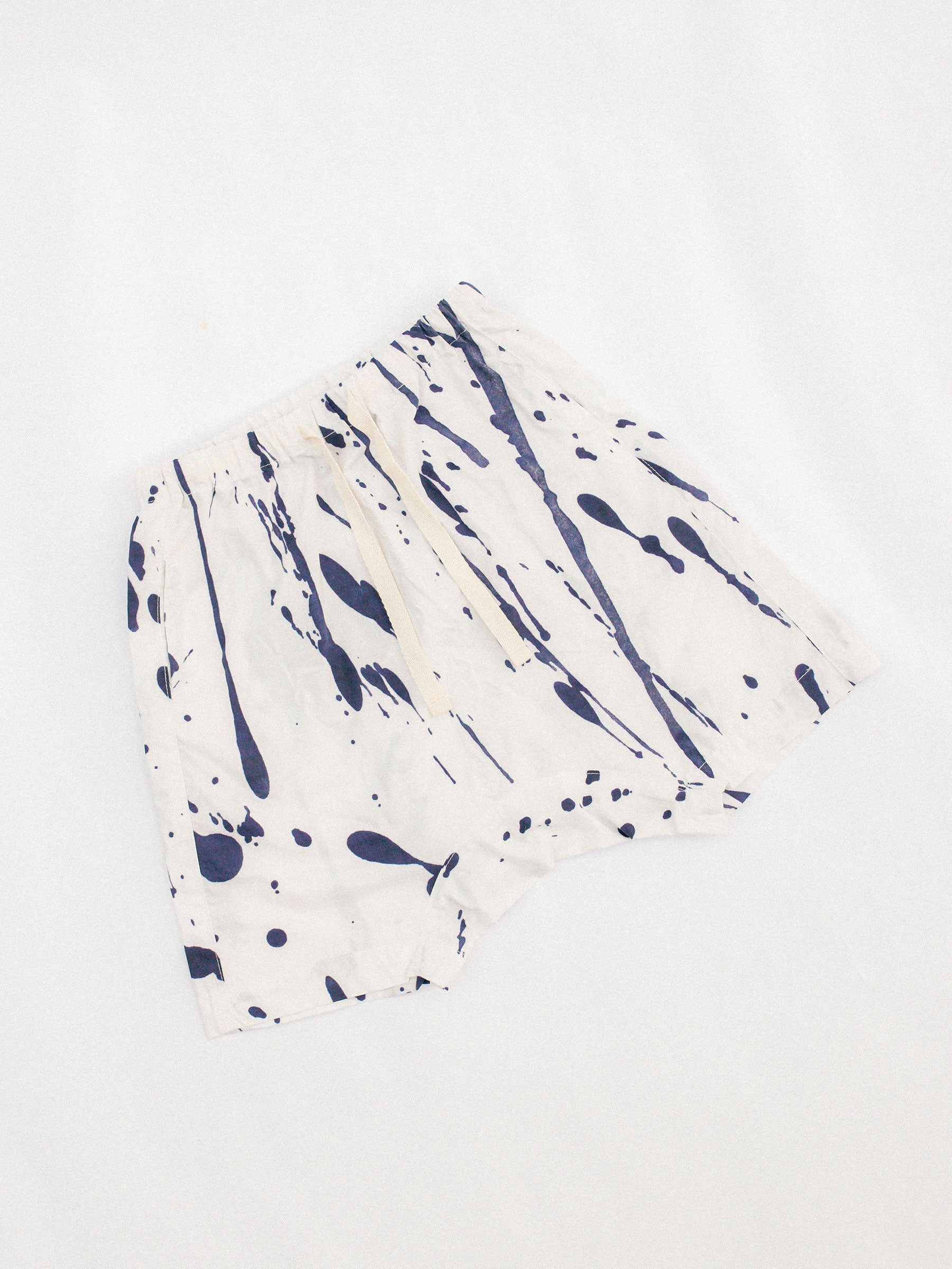 mini splatter print short
