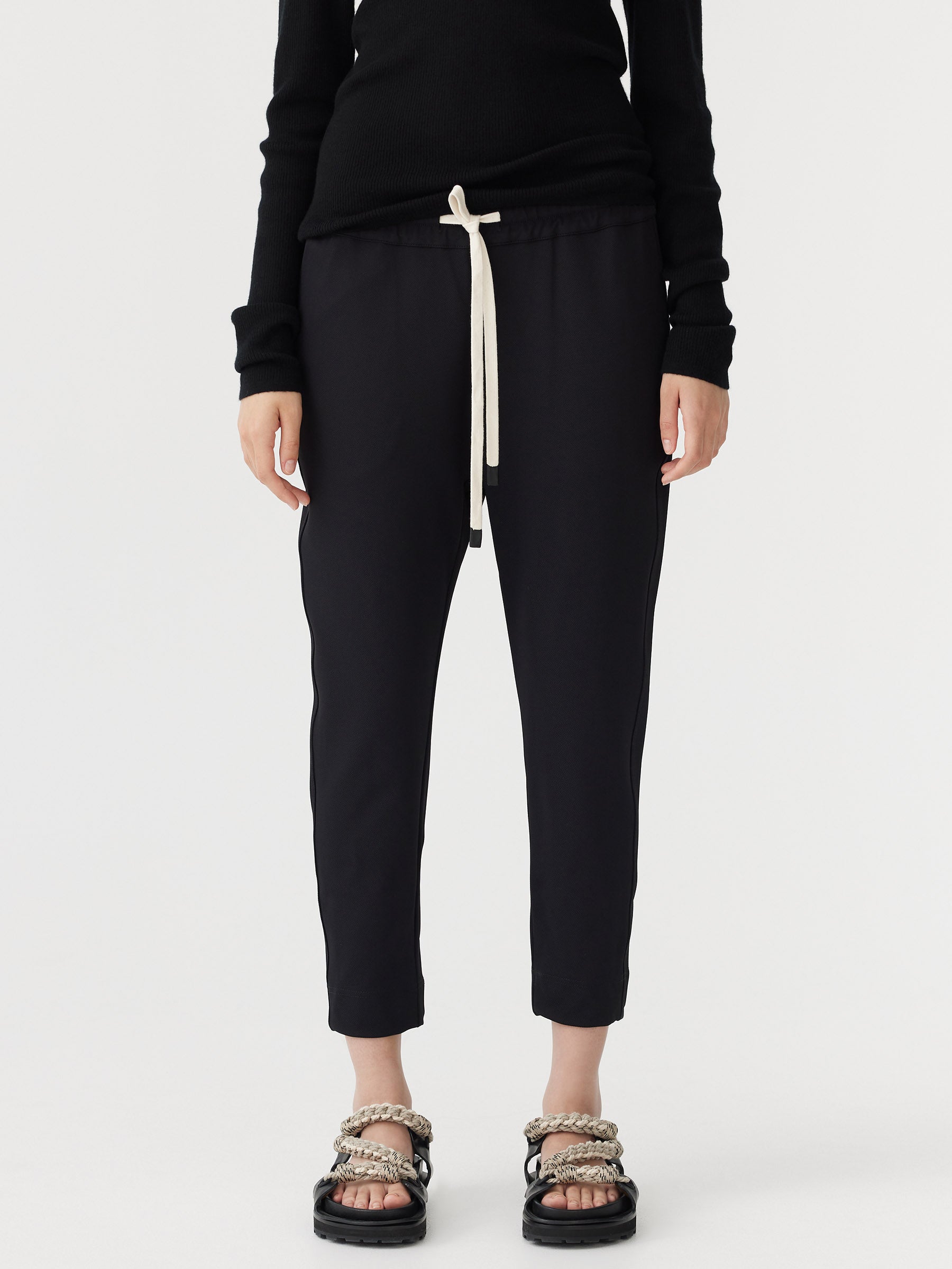 Stretch Twill Tapered Pant – BASSIKE - Main Image