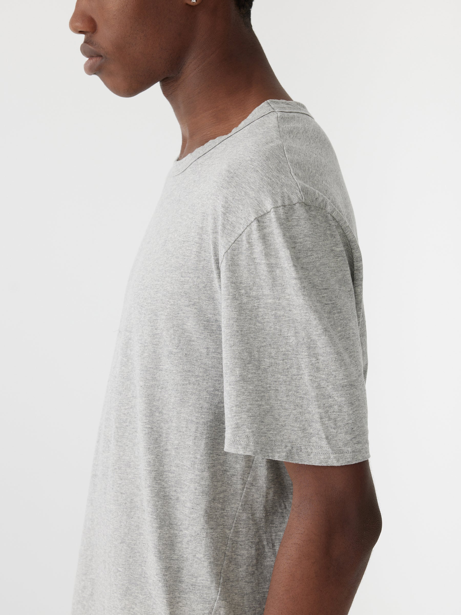 BAUF B LOGO SLIM FIT T-SHIRT (DOT GREY) main image 0