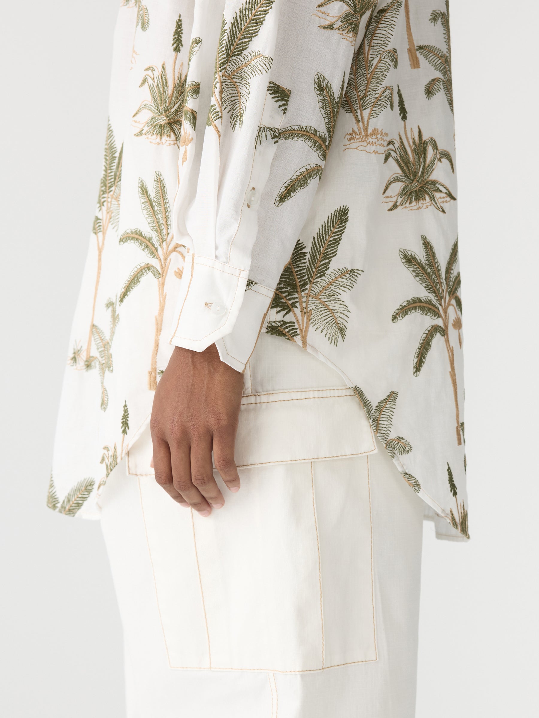 Tシャツ・カットソー ANDERSSON BELL UNISEX PALM TREE RESORT T-SHIRT 5FT1892 Tシャツ・カットソー ANDERSSON BELL UNISEX PALM TREE RESORT T