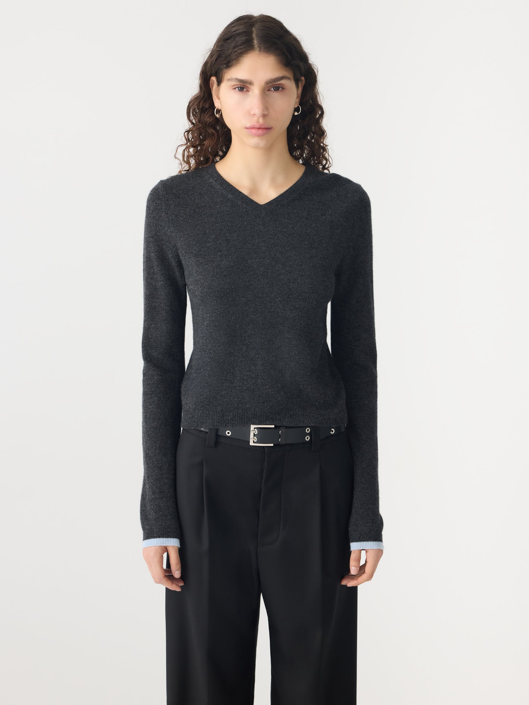 Slim High V Neck Knit