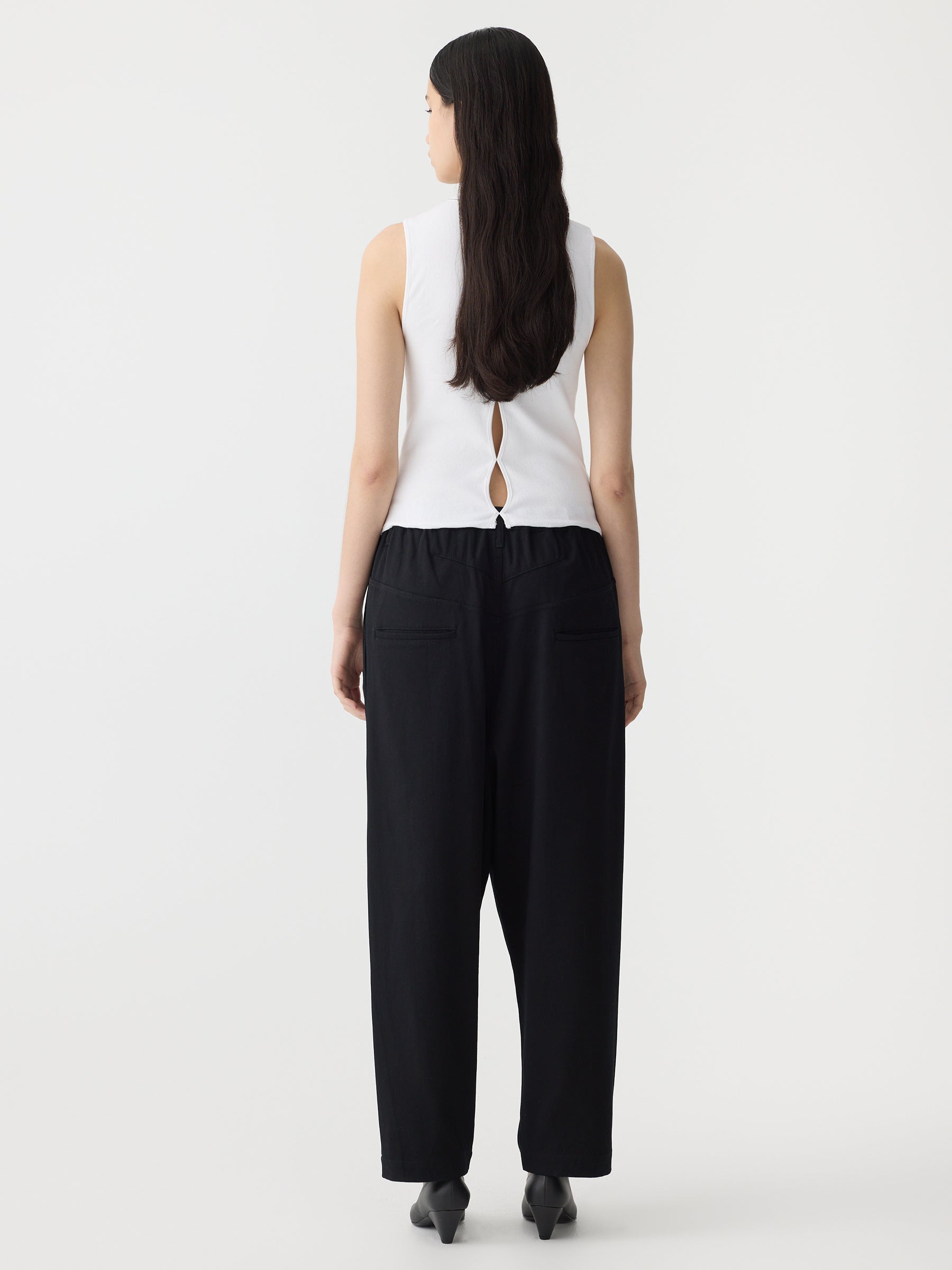 lo-rise-pull-on-pant-BLK_433.