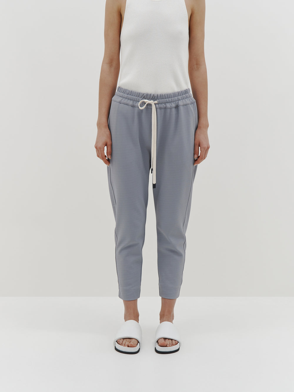 stretch twill tapered pant