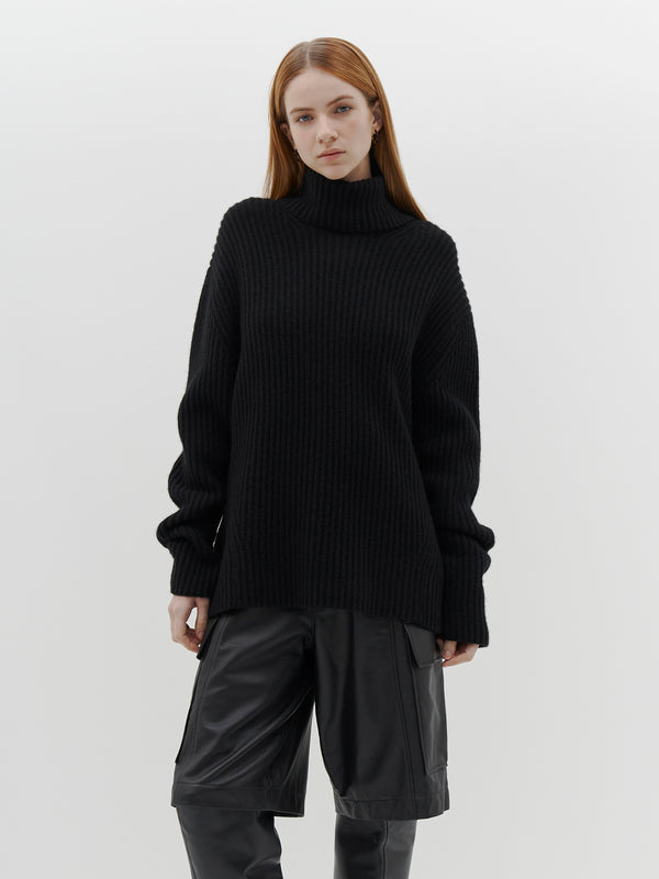 Chunky black hotsell turtleneck sweater