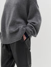 contrast-dtl-turtleneck-knit-aw22wk05-charcoal