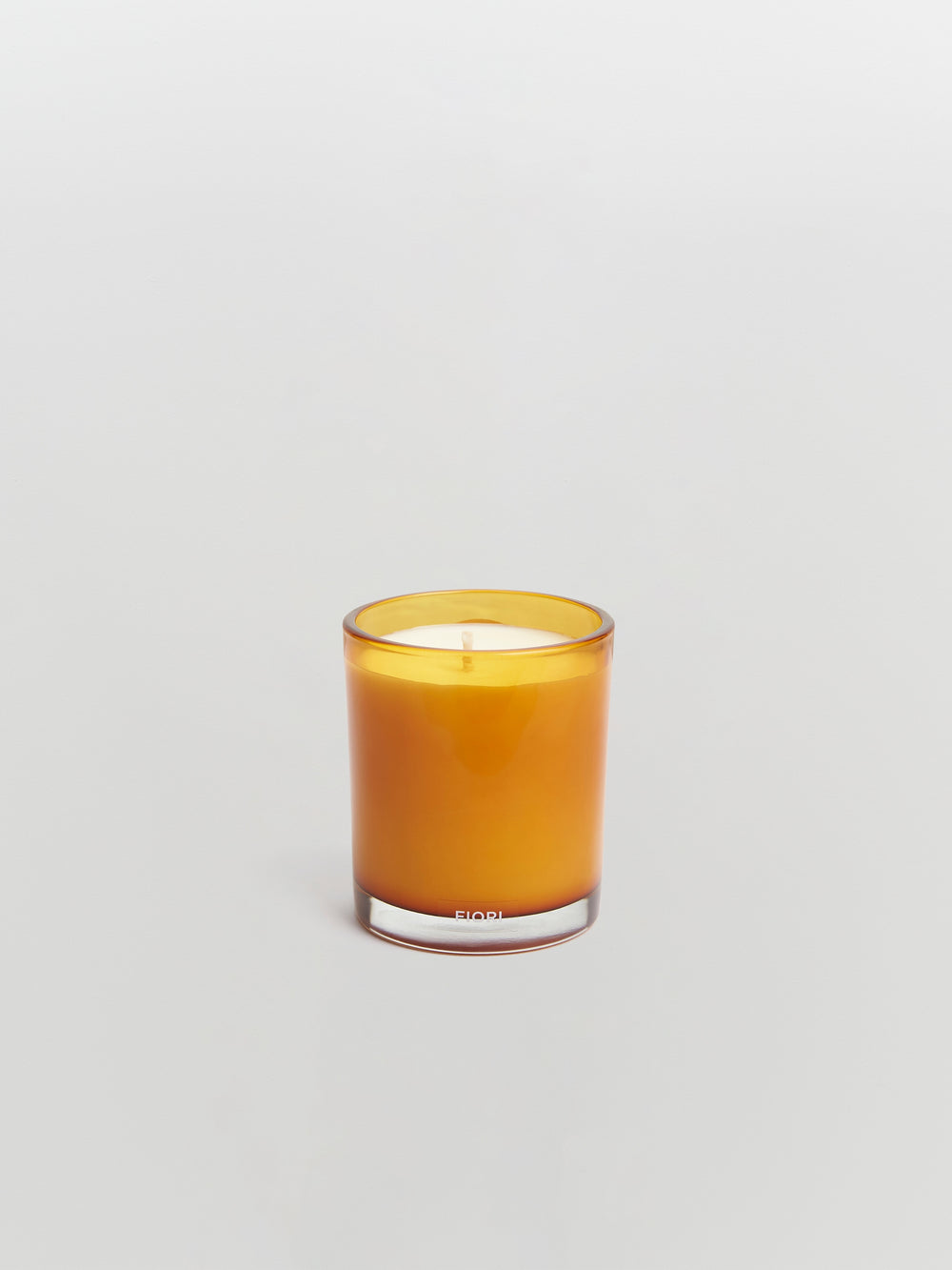 the travelista x bassike fiori candle
