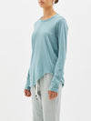 regular scoop hem long sleeve t.shirt