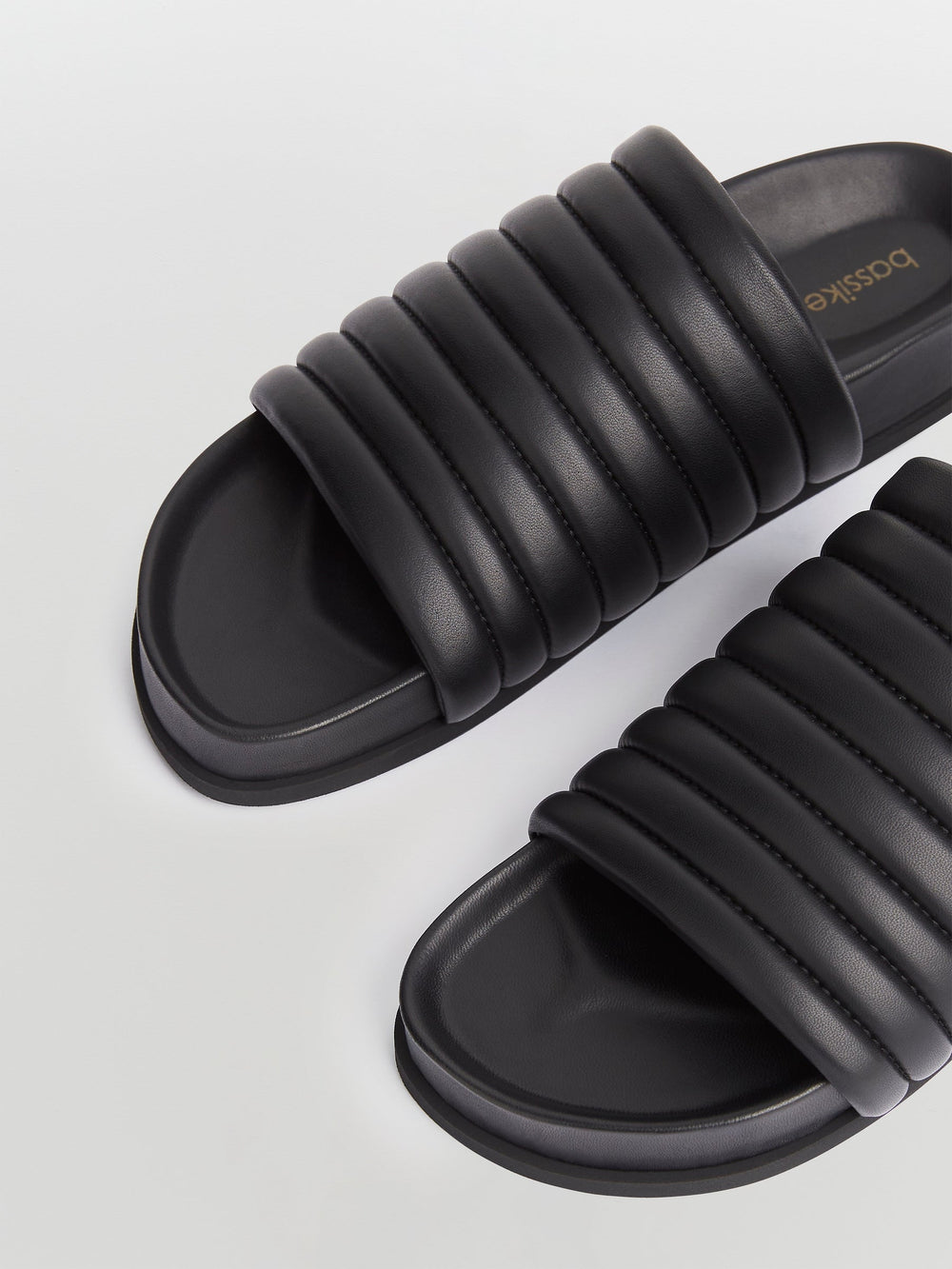 topstitch padded detail slide
