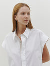 turnback sleeveless shirt